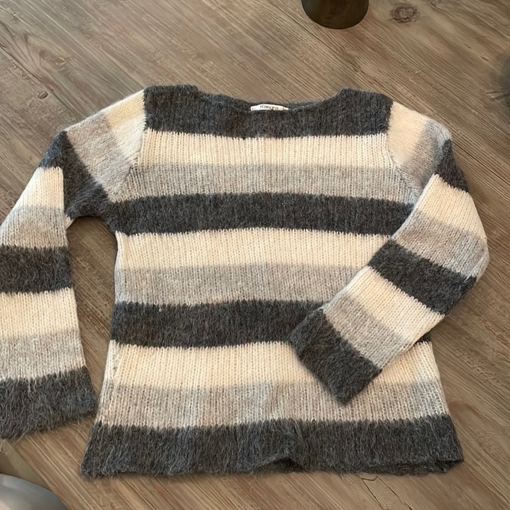 Super soft Kanga alpaca blend wool striped boat neck sweater